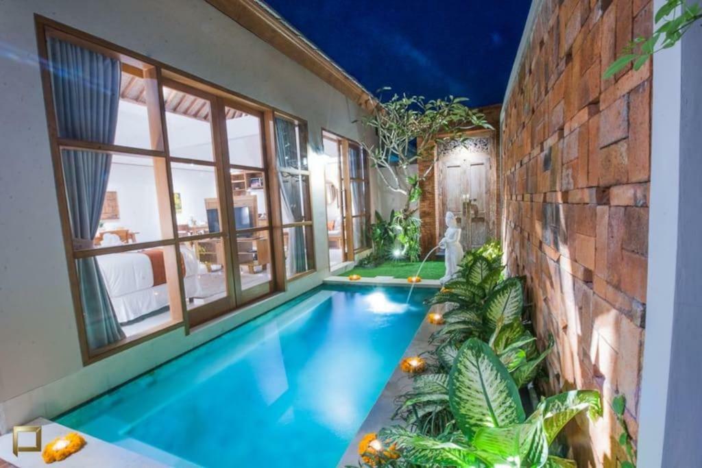 Maitri Villa Ubud Exterior photo